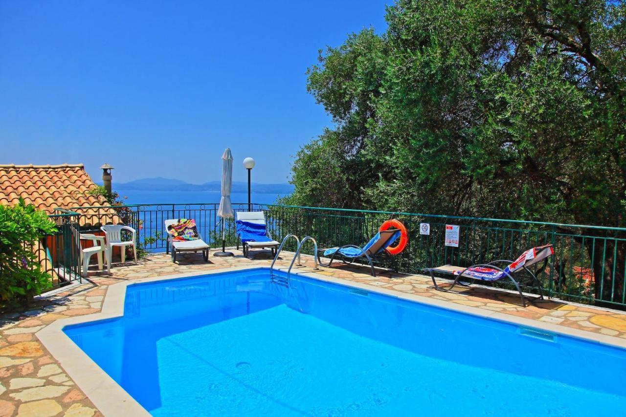 Villa Seaview Calypso Nisaki  Exterior foto